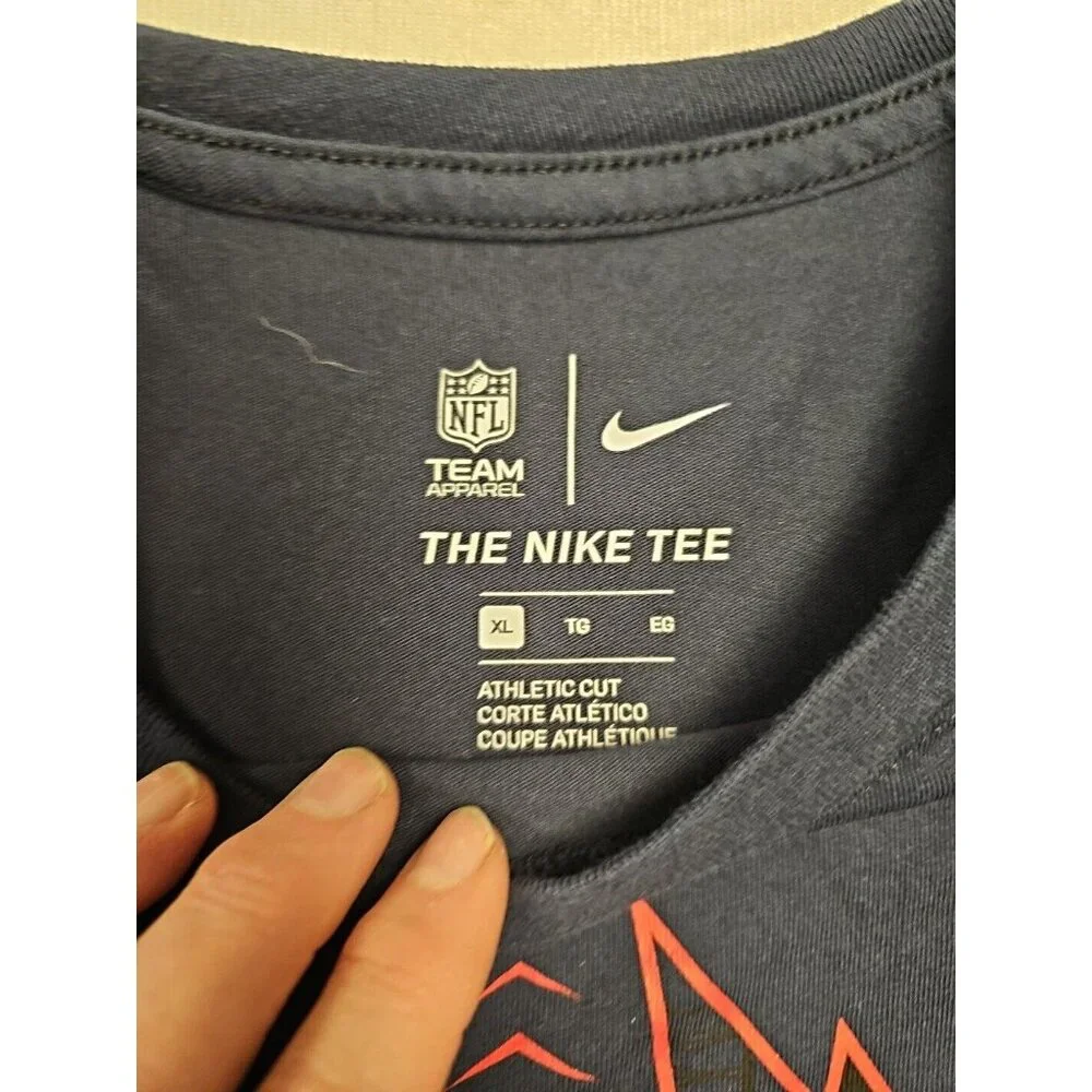New England Patriots NFL Blue Nike Dri-Fit T-Shirt Men's X‎ Large